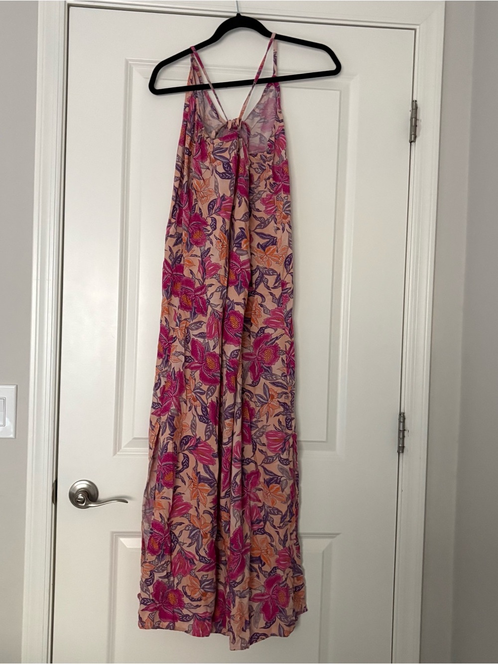 Old Navy Women’s Pink Floral Slip Sleeveless Midi Dress - Picture 5 of 9